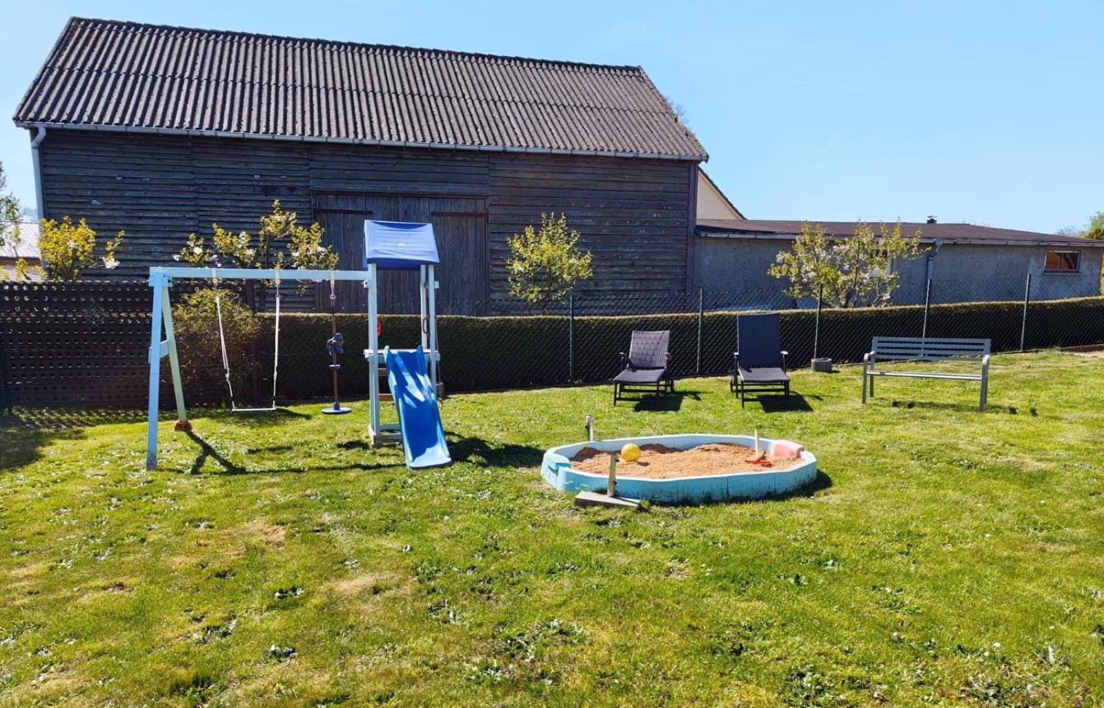 FeWo Kombüse - ruhig gelegen und mit großem Garten, nah am Achterwasser Krummin Exterior foto